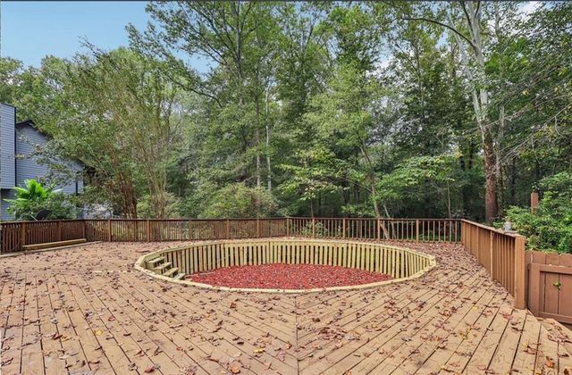 270 Saint Simons Cove, Lawrenceville, GA 30044