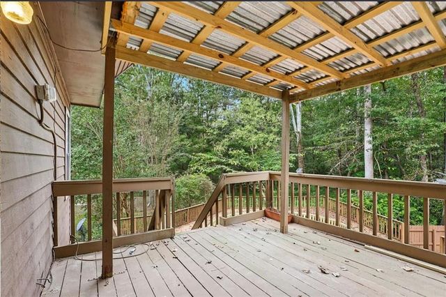 270 Saint Simons Cove, Lawrenceville, GA 30044