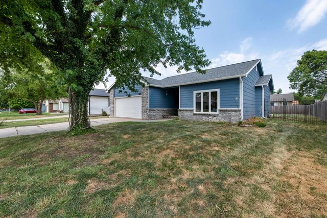 11810 W Pine St, Wichita, KS 67212