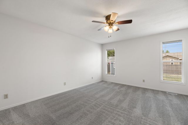 11810 W Pine St, Wichita, KS 67212