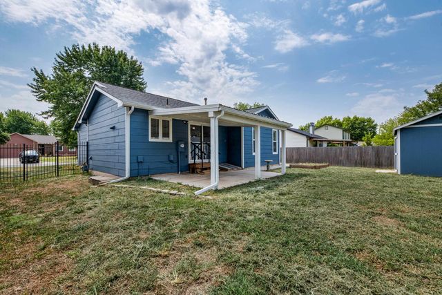 11810 W Pine St, Wichita, KS 67212