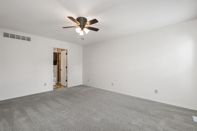 11810 W Pine St, Wichita, KS 67212