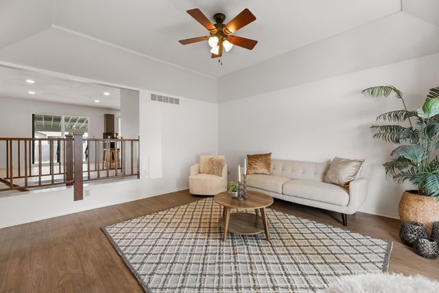 11810 W Pine St, Wichita, KS 67212