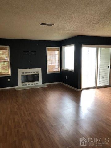 926 Edpas Road 926, New Brunswick, NJ 08901