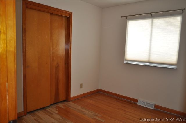 510 Circle Drive, Sellersburg, IN 47172