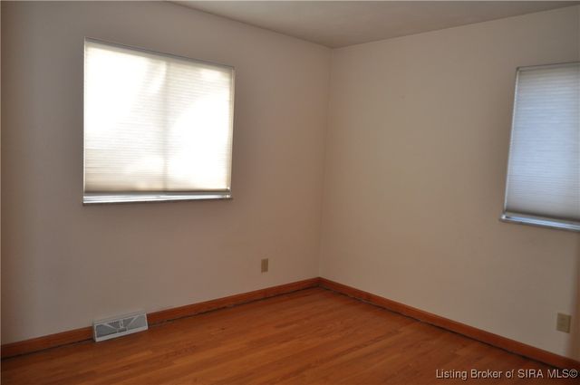 510 Circle Drive, Sellersburg, IN 47172