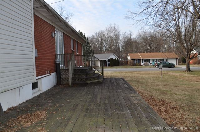 510 Circle Drive, Sellersburg, IN 47172