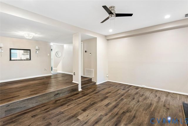 11709 S Briar Patch Dr, Midlothian, VA 23113