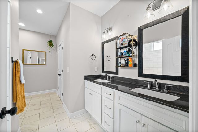 1819 Lexington Ave, Hopkinsville, KY 42240