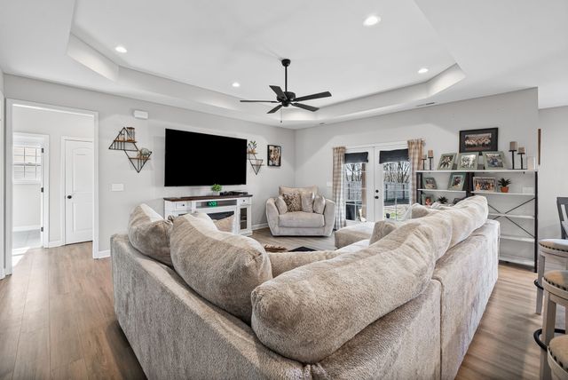 1819 Lexington Ave, Hopkinsville, KY 42240