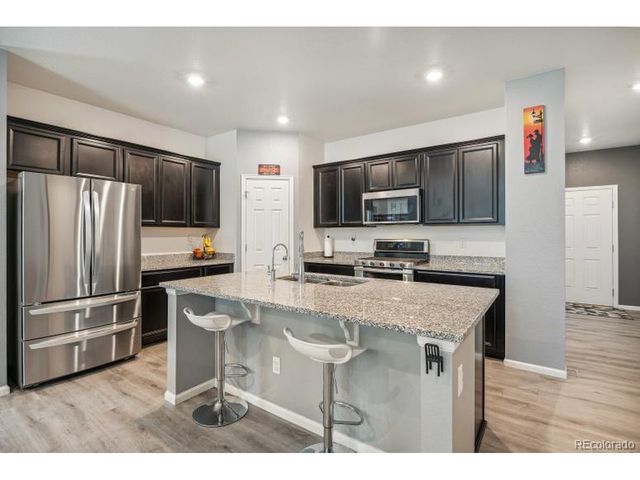 9290 Rifle St, Commerce City, CO 80022