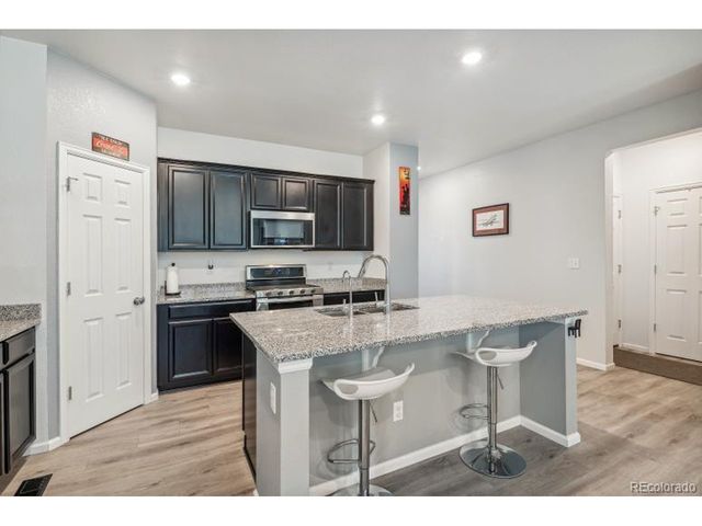 9290 Rifle St, Commerce City, CO 80022