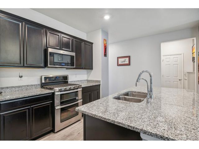 9290 Rifle St, Commerce City, CO 80022