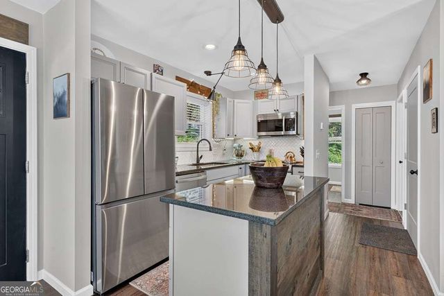 239 Lucille Avenue, Ellijay, GA 30540