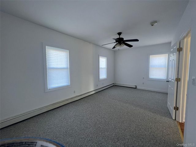 445 W Walnut Street Upper, Long Beach, NY 11561
