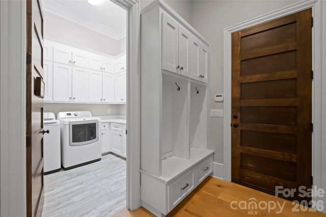 8170 Bay Pointe Drive, Denver, NC 28037