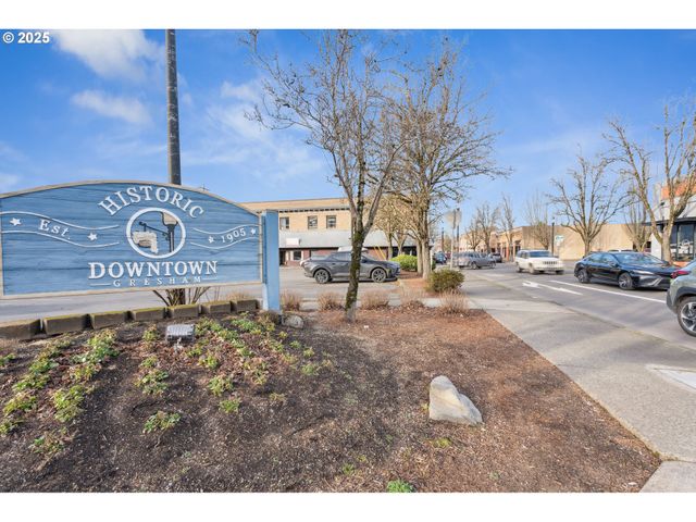 4074 Sw McKinley St, Gresham, OR 97080