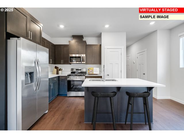 4074 Sw McKinley St, Gresham, OR 97080