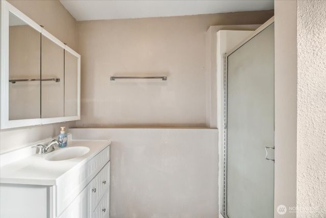 23508 Sumner Buckley Highway E, Buckley, WA 98321