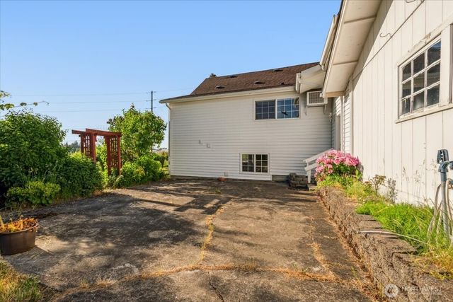 23508 Sumner Buckley Highway E, Buckley, WA 98321