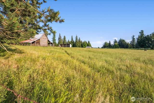 23508 Sumner Buckley Highway E, Buckley, WA 98321