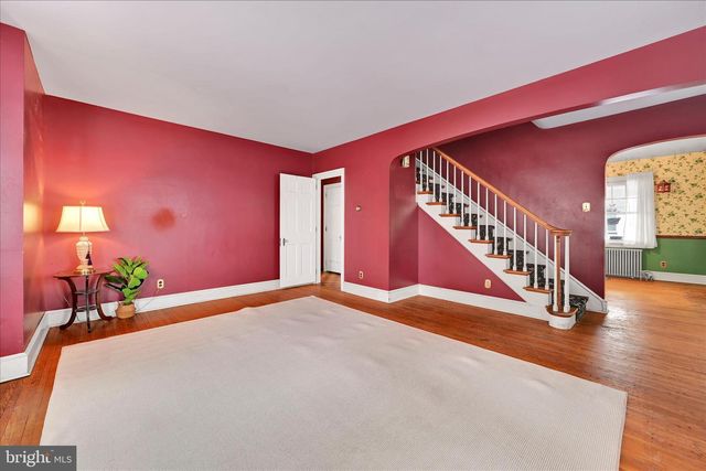 227 W KING ST, Pottstown, PA 19464