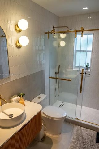 509 NE 64th St 2, Miami, FL 33138