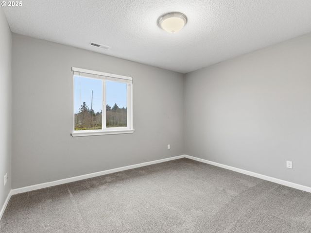 2110 THOMPSON FALLS Dr, Seaside, OR 97138