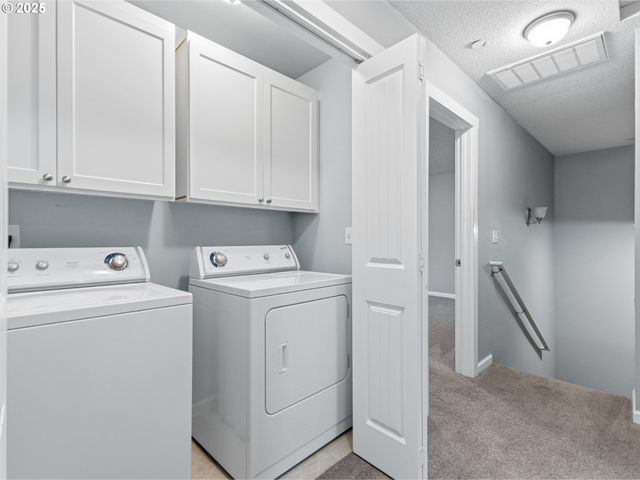 2110 THOMPSON FALLS Dr, Seaside, OR 97138