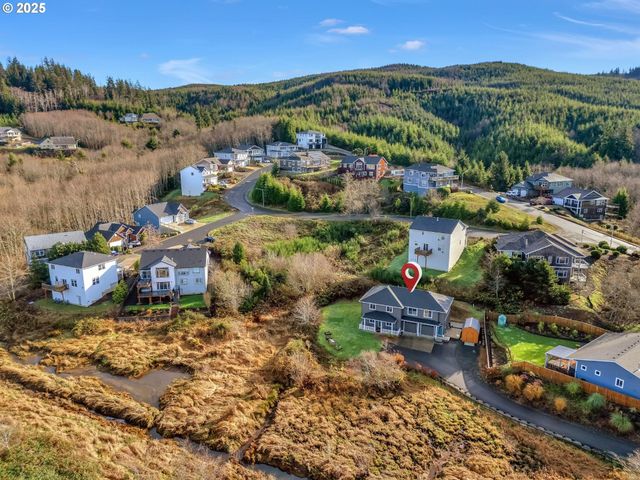 2110 THOMPSON FALLS Dr, Seaside, OR 97138