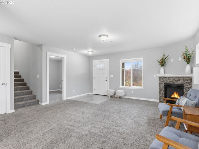 2110 THOMPSON FALLS Dr, Seaside, OR 97138