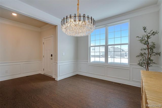 2882 Trillium Hills Drive, Commerce Twp, MI 48382