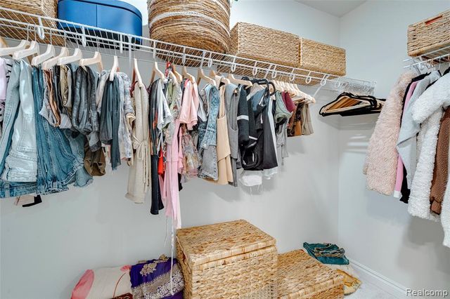 2882 Trillium Hills Drive, Commerce Twp, MI 48382