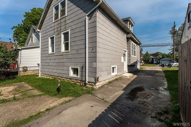 75 Erie Street, Lancaster, NY 14086