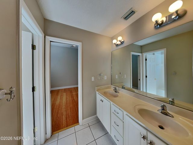 11764 CRUSSELLE Drive, Jacksonville, FL 32223