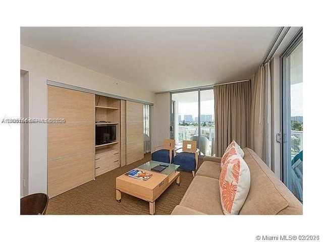 18683 Collins Ave 607, Sunny Isles Beach, FL 33160
