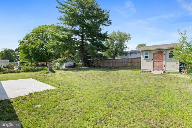 501 E POPLAR RD E, Sterling, VA 20164