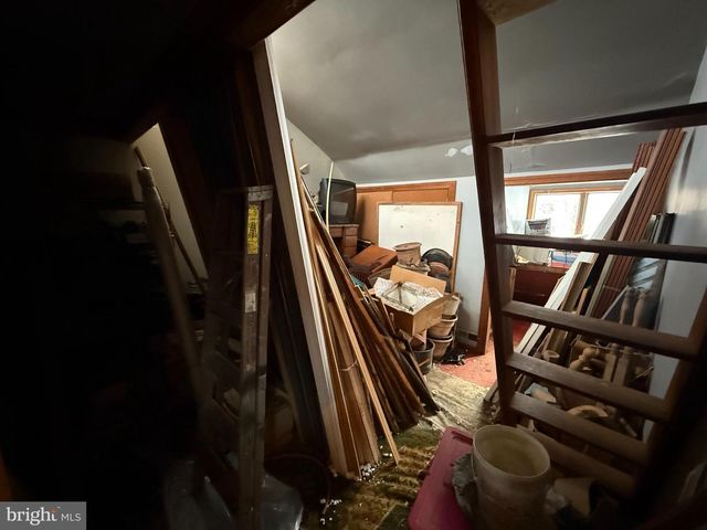 15899 NEWPORT RD, Mount Airy, MD 21771