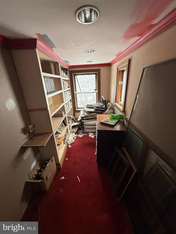 15899 NEWPORT RD, Mount Airy, MD 21771