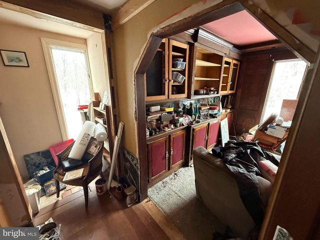 15899 NEWPORT RD, Mount Airy, MD 21771