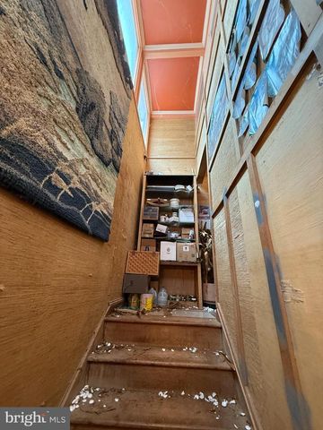 15899 NEWPORT RD, Mount Airy, MD 21771