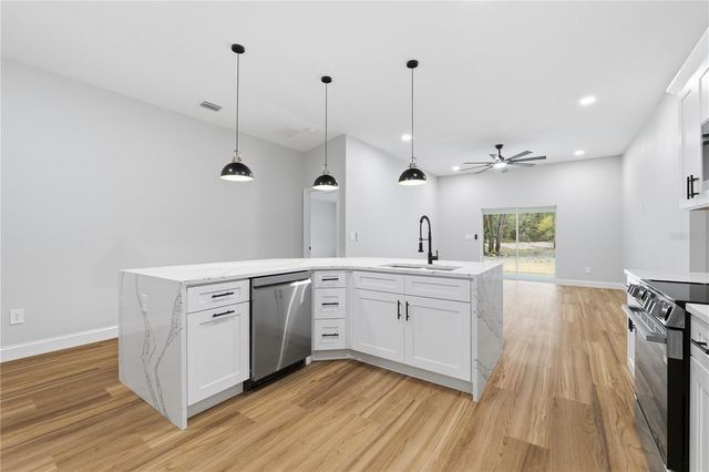 9342 WHEYSTONE DRIVE, Webster, FL 33597