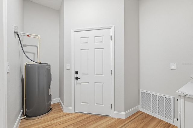 9342 WHEYSTONE DRIVE, Webster, FL 33597