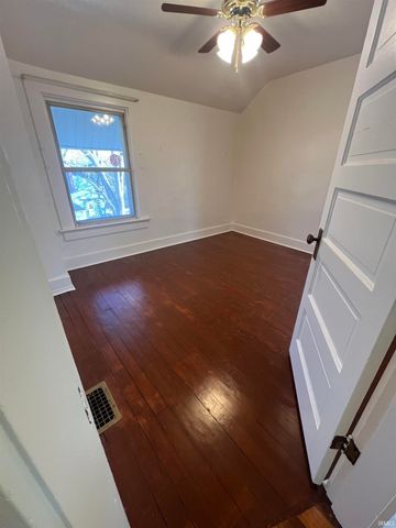 472 Penn Avenue, Fort Wayne, IN 46805