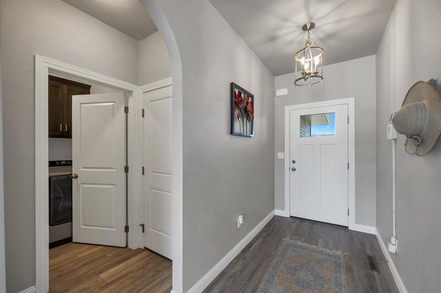 2841 TAMBOUR TRAIL, De Pere, WI 54115
