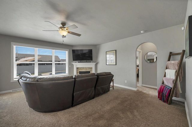 2841 TAMBOUR TRAIL, De Pere, WI 54115
