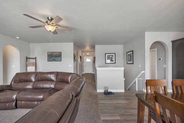 2841 TAMBOUR TRAIL, De Pere, WI 54115