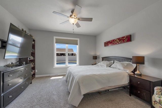 2841 TAMBOUR TRAIL, De Pere, WI 54115