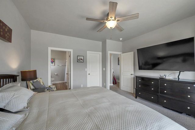 2841 TAMBOUR TRAIL, De Pere, WI 54115