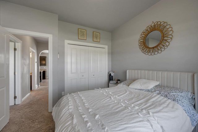 2841 TAMBOUR TRAIL, De Pere, WI 54115